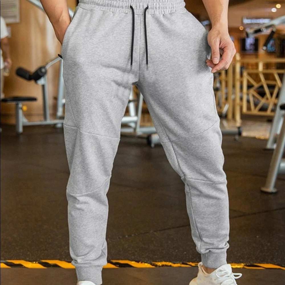 NEW Shein Gray Sweatpants (Small)